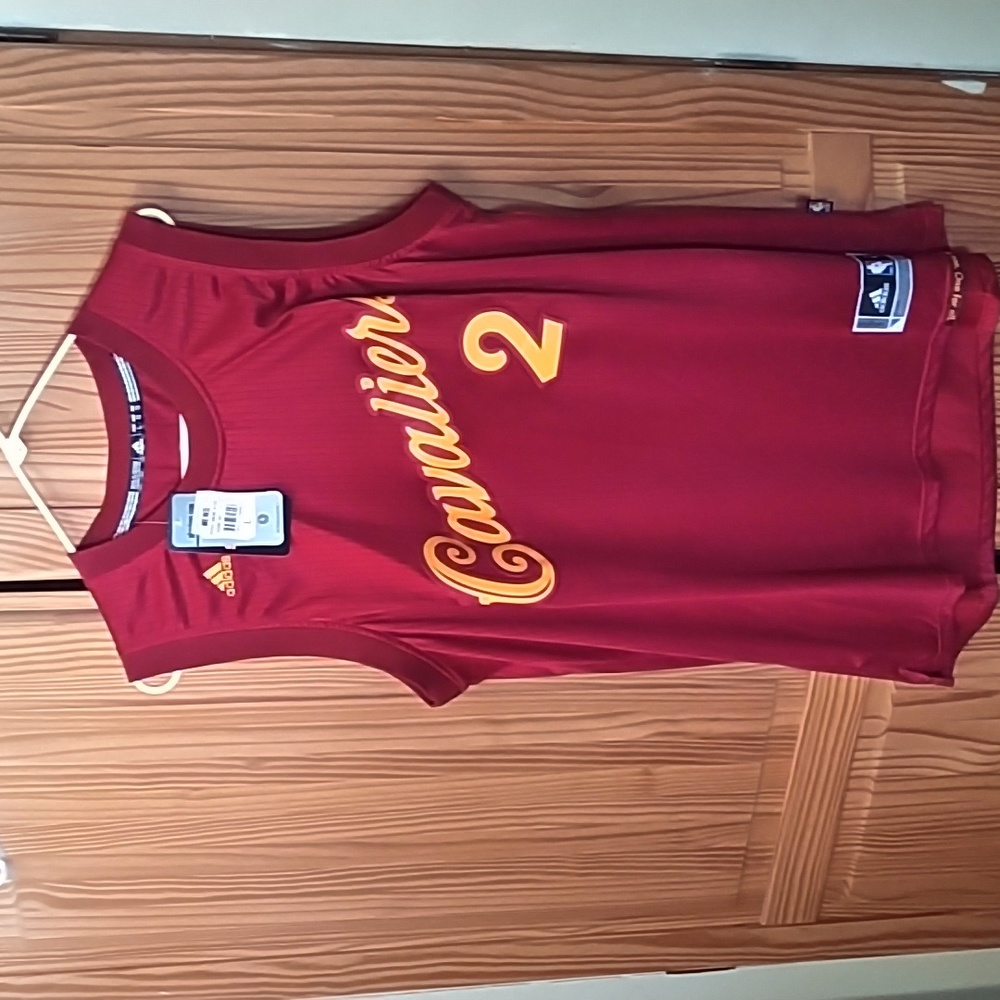 Kyrie Irving Vintage 2016/2017 Christmas Day Game-Winner Jersey Size Large, nwt